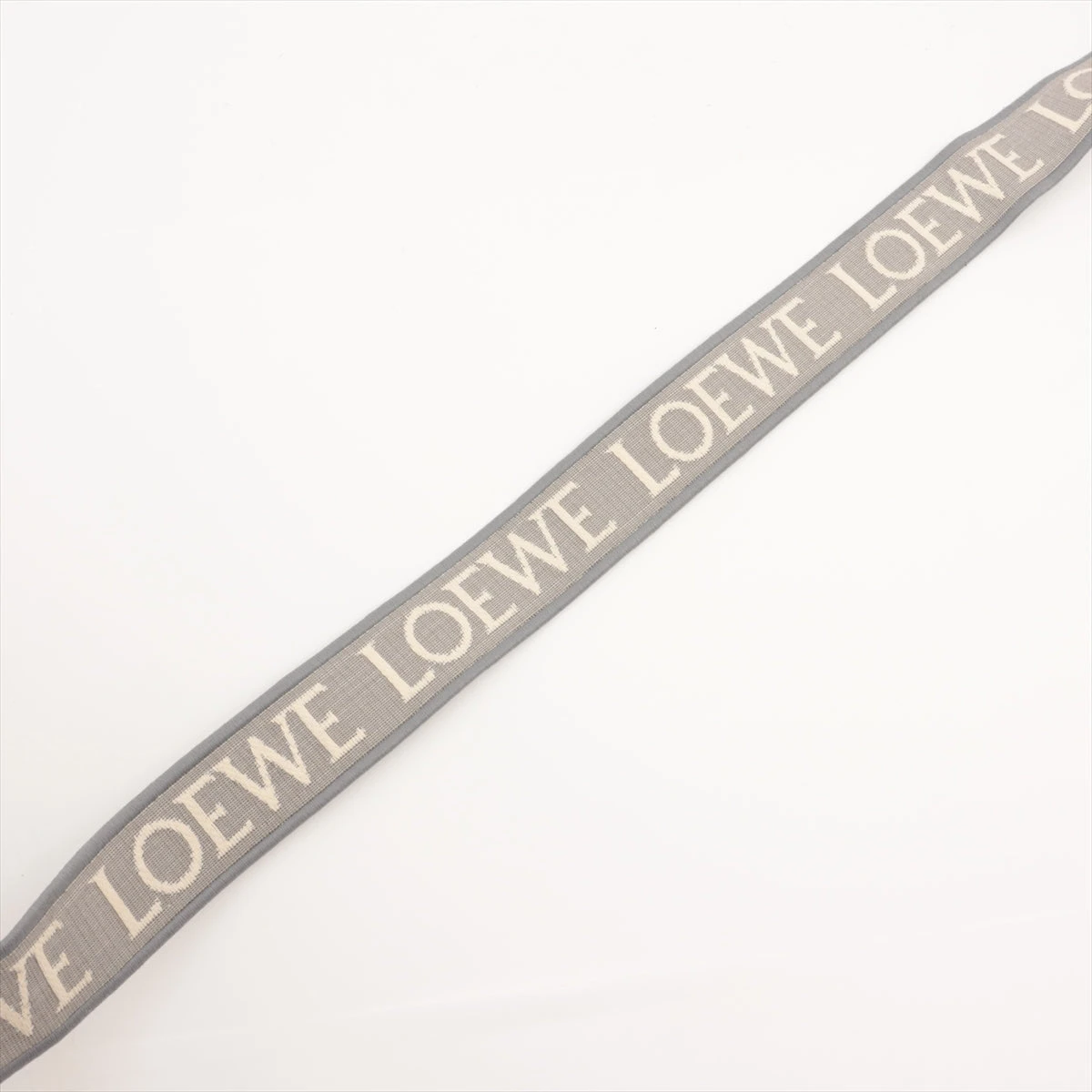 LOEWE ロエベ ショルダーストラップ アナグラム グレー 未使用】LOEWE ロエベ ショルダーストラップ アナグラム グレー - メルカリ