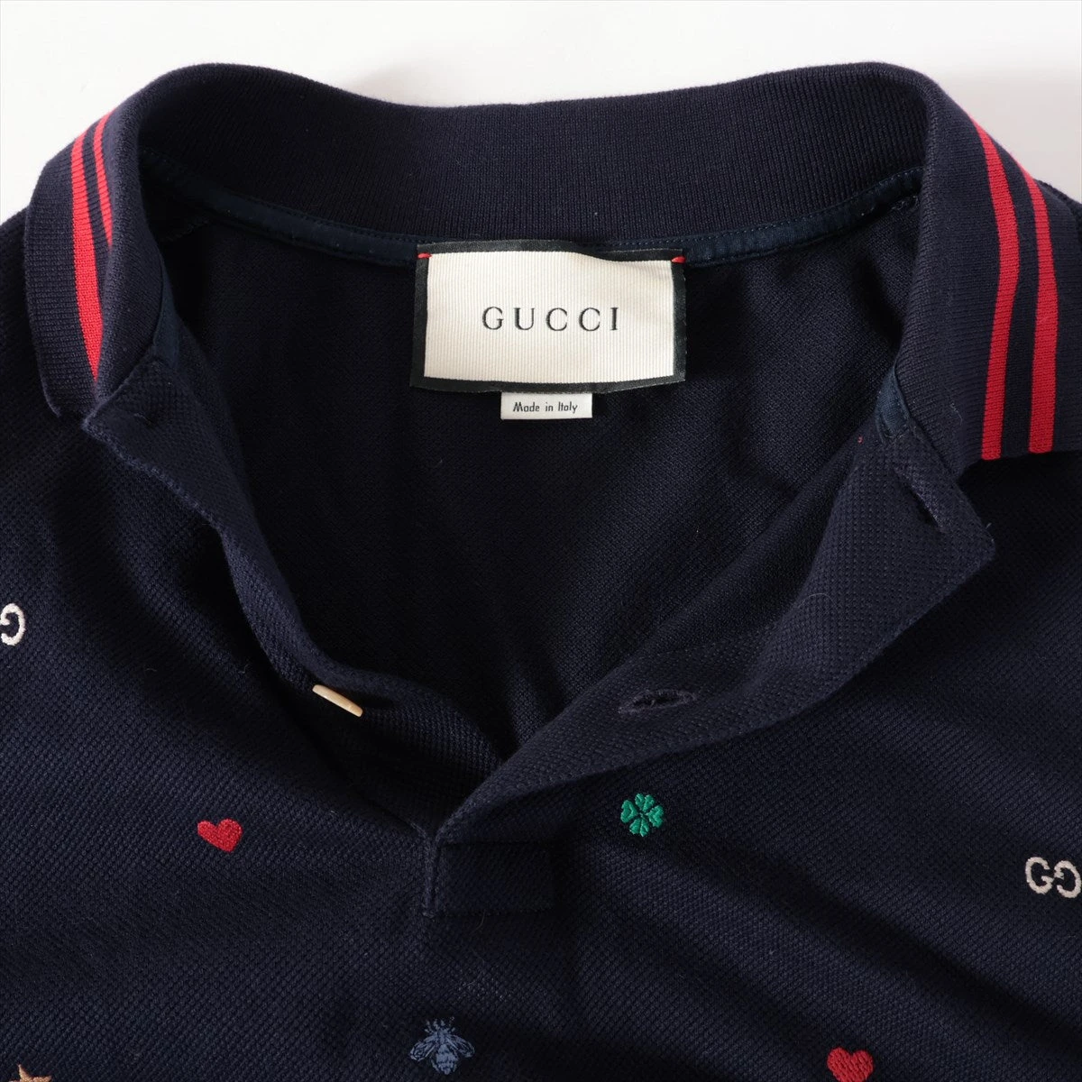 GUCCI 黒赤星柄ポロシャツ Mサイズ GUCCI(グッチ) / ポロシャツ/M/--/NVY/総柄/RY21003189// | 古着