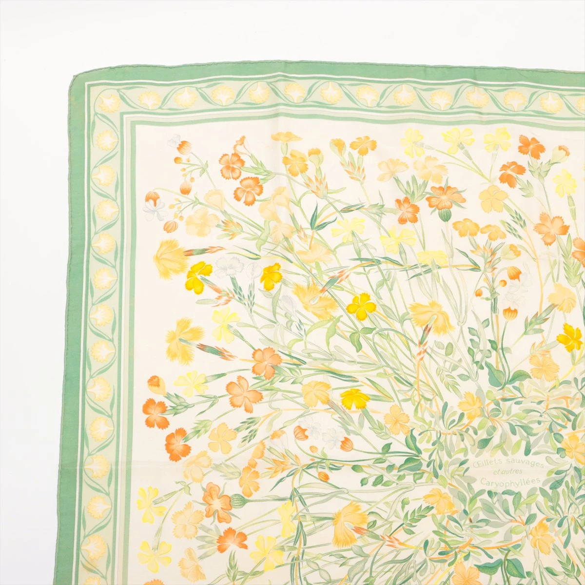エルメス カレ90 OEillets sauvages et autres Caryophyllees