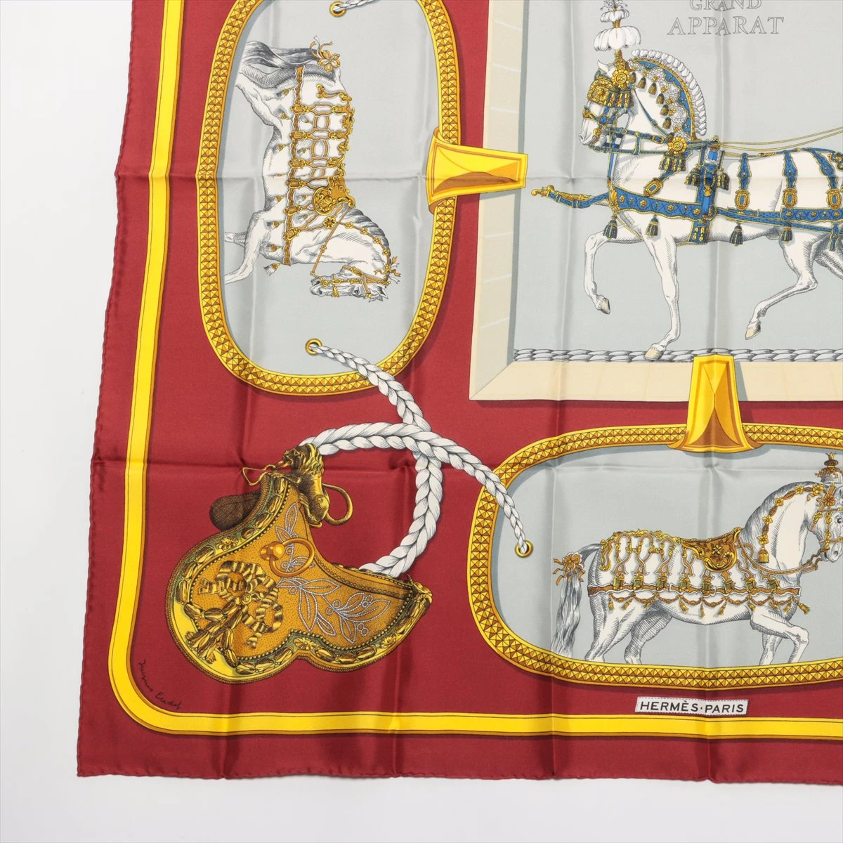 エルメス カレ90 GRAND APPARAT 盛装の馬 スカーフ シルク レッド