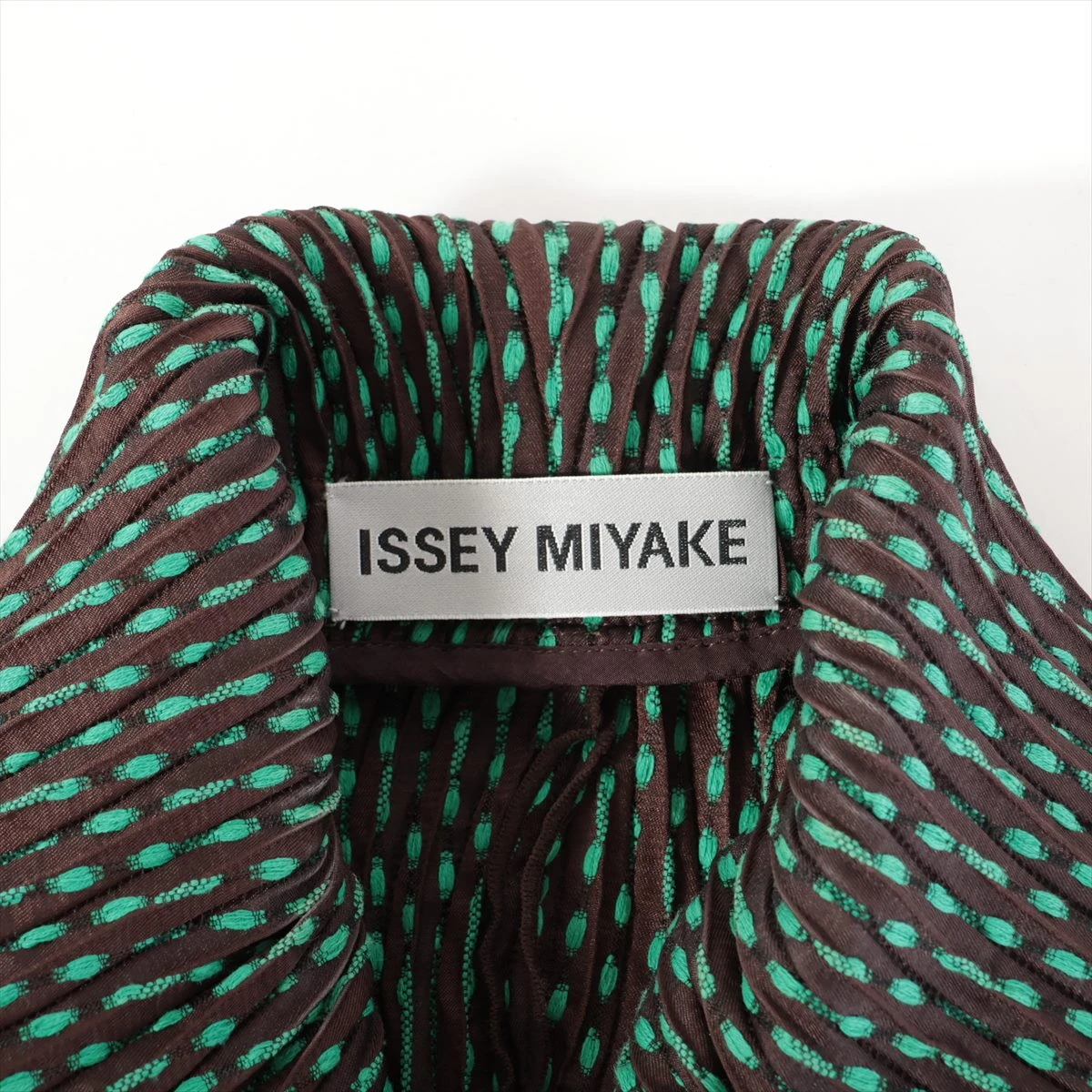 ♪♪ISSEY MIYAKE イッセイミヤケ 3Dスチームストレッチプリーツ ♪♪ISSEY MIYAKE イッセイミヤケ 3Dスチームストレッチプリーツ