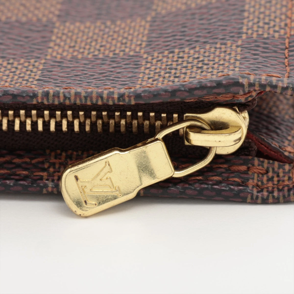 LOUIS VUITTON ルイ・ヴィトン ダミエ マレ ショルダーバッグ ポーチ