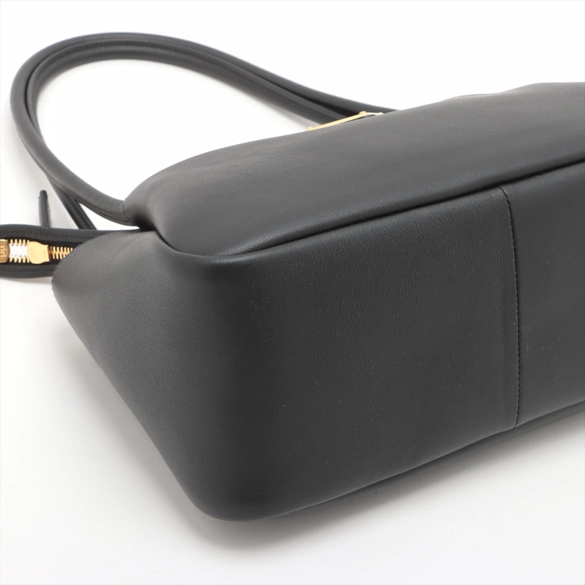 【専用】プラダ　レザーバッグ プラダ レザー ショルダーバッグ ブラック 1BA444 A3124926｜中古