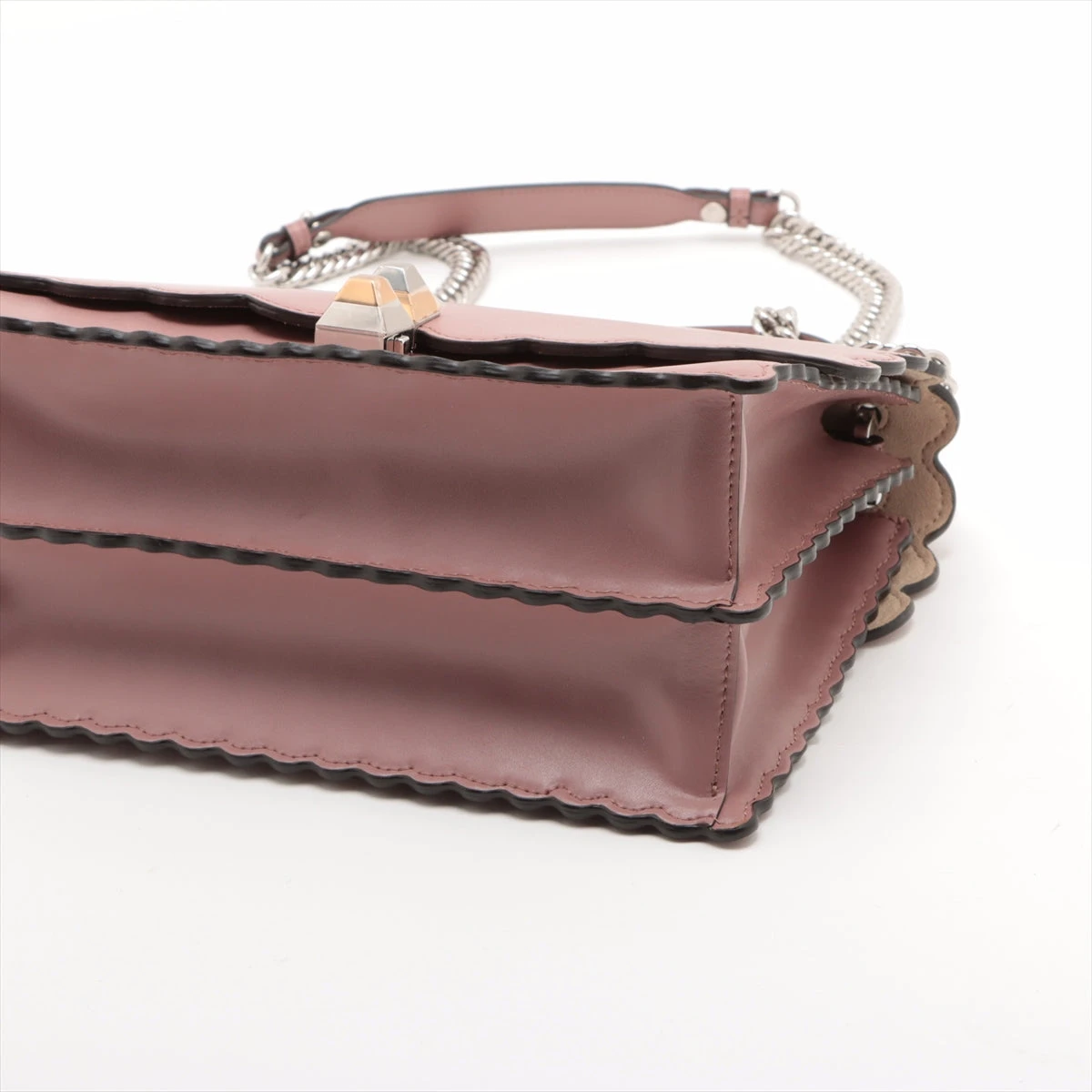 フェンディ キャナイ レザー 2WAYショルダーバッグ ピンク
