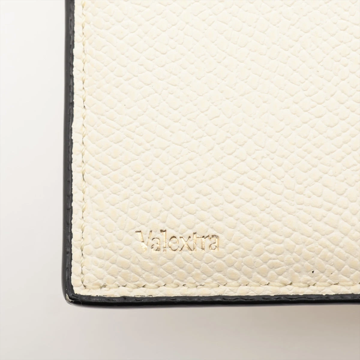 ヴァレクストラ　レザー　マネークリップ　白 Valextra - ヴァレクストラ 二つ折り財布 ウォレット