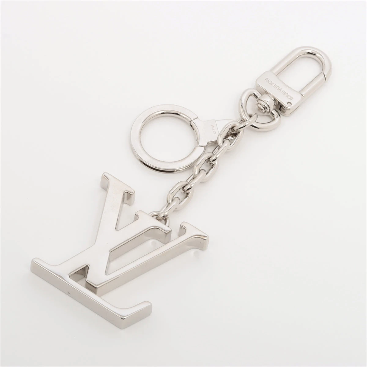 ルイヴィトン キーホルダー LVイニシャル M01192 ヴィトン M01192 キーホルダー LV イニシャル LE11011