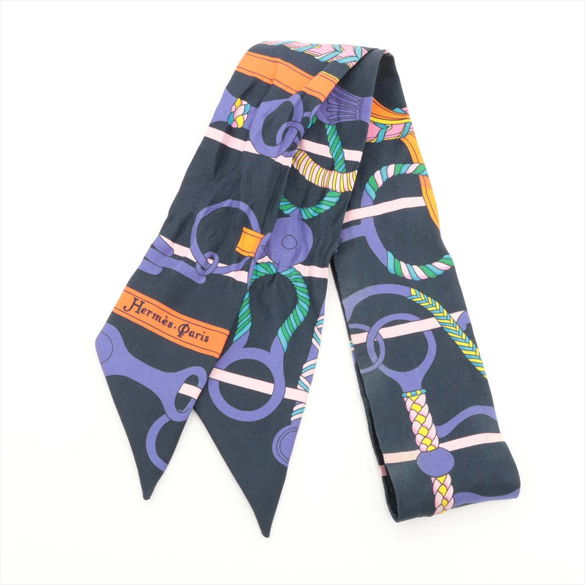 エルメス ツイリー Panoplie Equestre 乗馬の装具一式 スカーフ エルメス ツイリー Panoplie equestre 乗馬の装具一式 スカーフ
