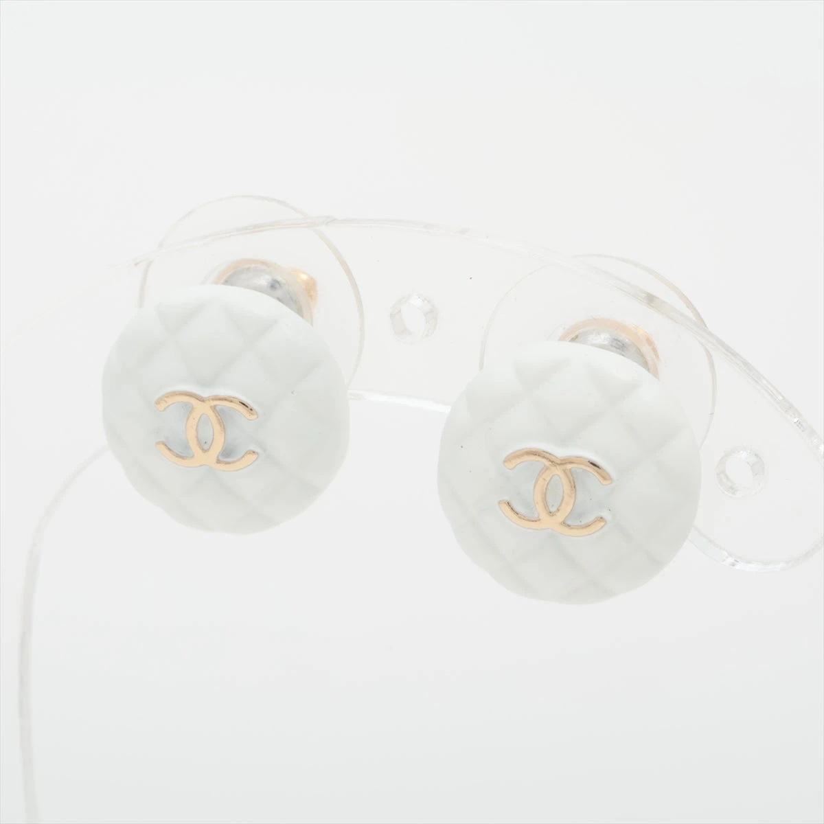 CHANEL ココマーク ココマーク A19C ピアス CHANEL シャネル ココマーク ピアス ホワイト ゴールド A19C