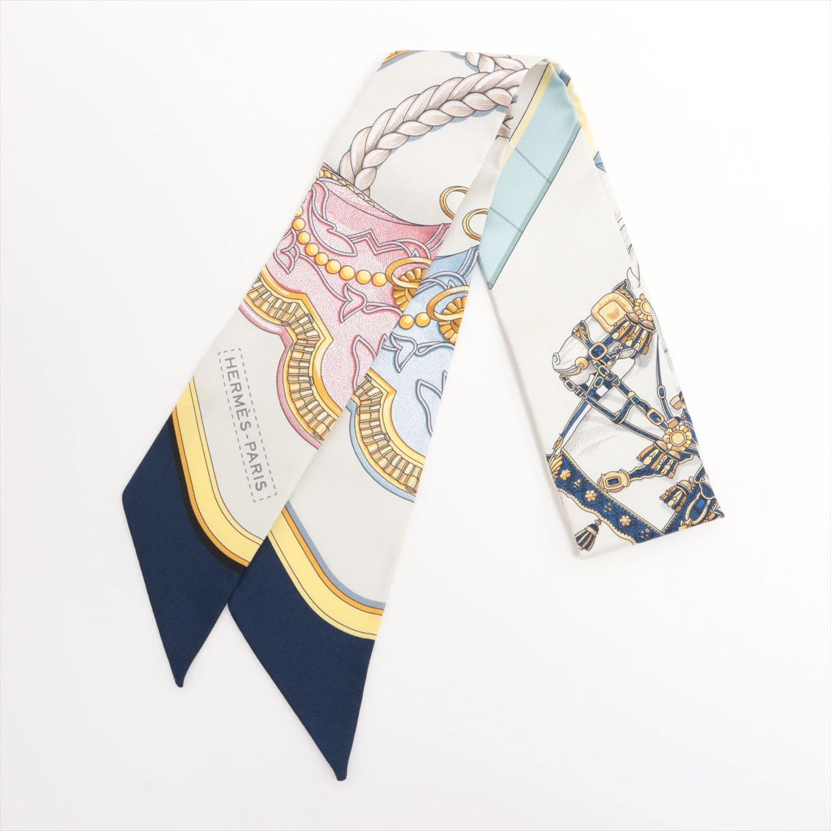 エルメス HERMES ツイリー GRAND APPARAT ベージュ シルク レディース