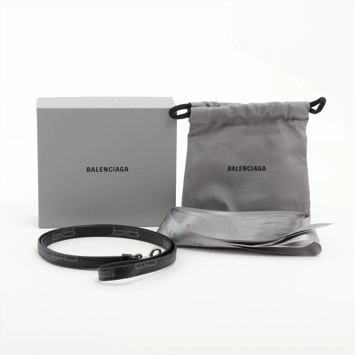 BALENCIAGA ブラックレザー　Air pods ケース バレンシアガ AirPodsケース イヤホンケース レザー