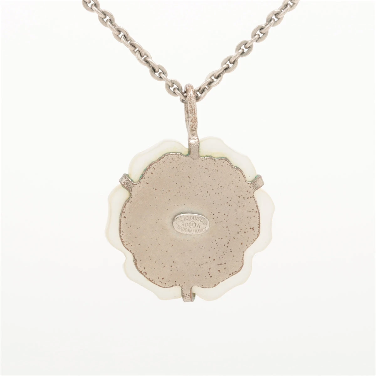 シャネル カメリア 98A ネックレス GP×シェル シルバー×ホワイト 
