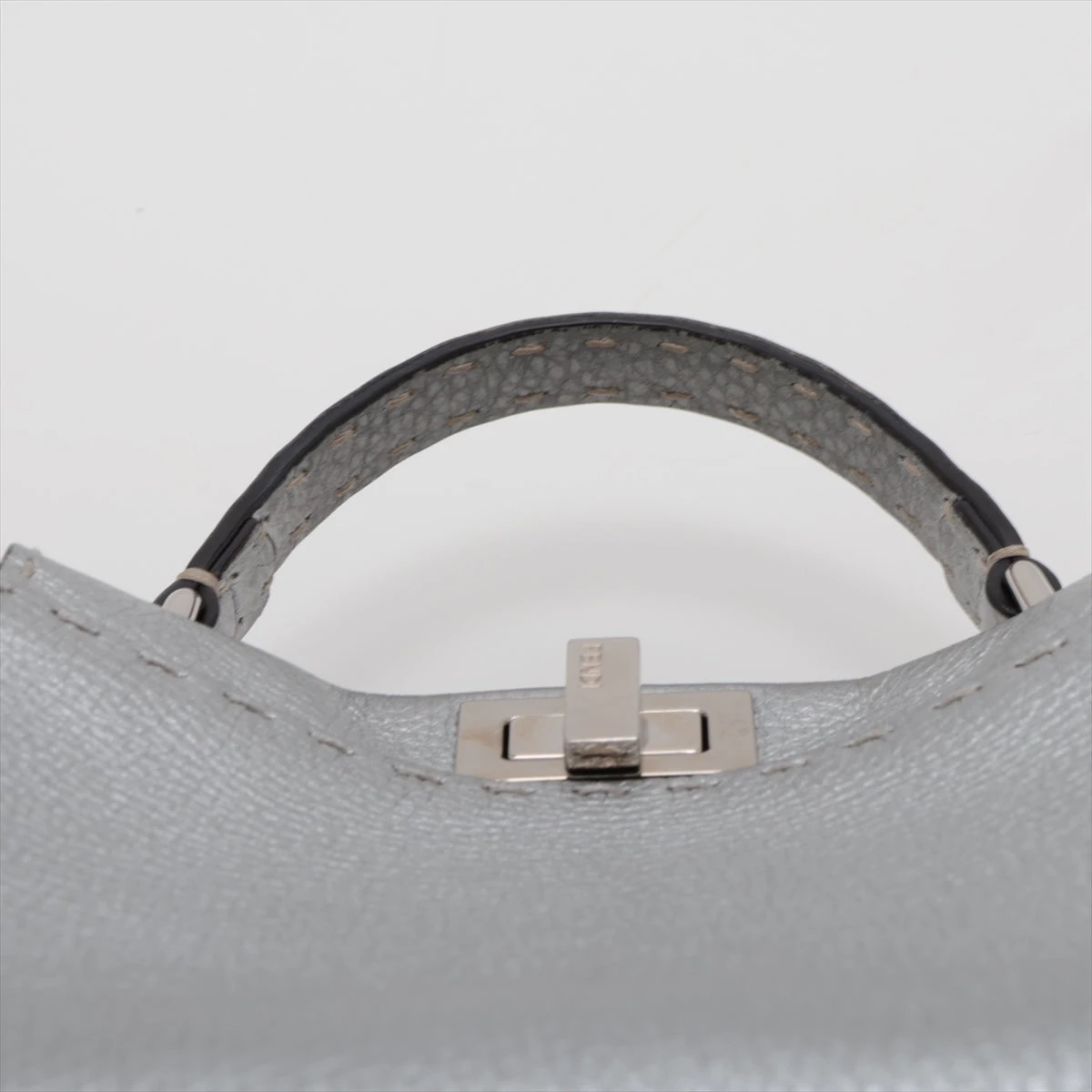 フェンディ ミニピーカブー セレリア レザー 2WAYハンドバッグ  