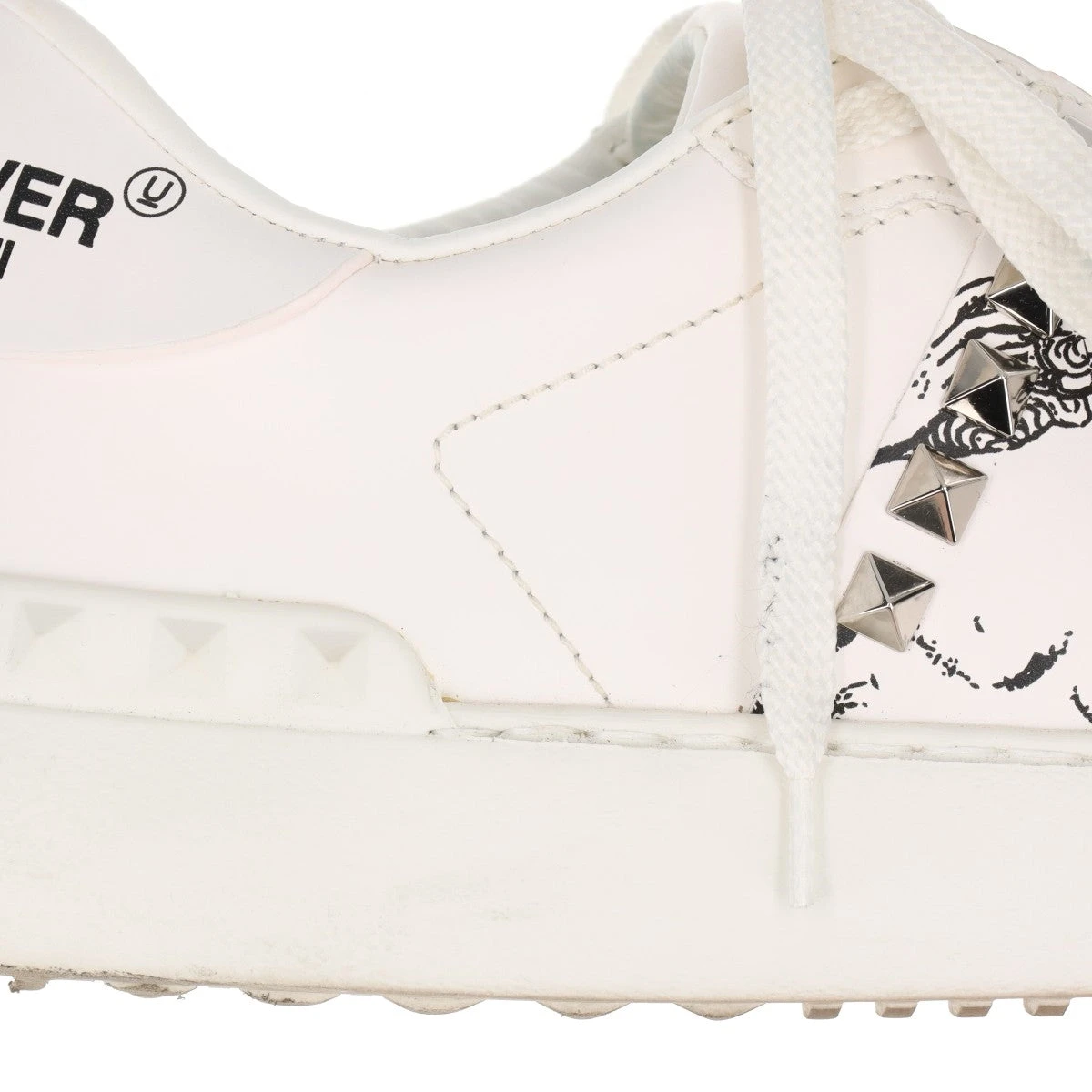 Valentino ガラヴァーニ ホワイト　レザー　スニーカー新品未使用　41 楽天市場】VALENTINO Garavani ヴァレンティノ ガラヴァーニ 1W2S0V66