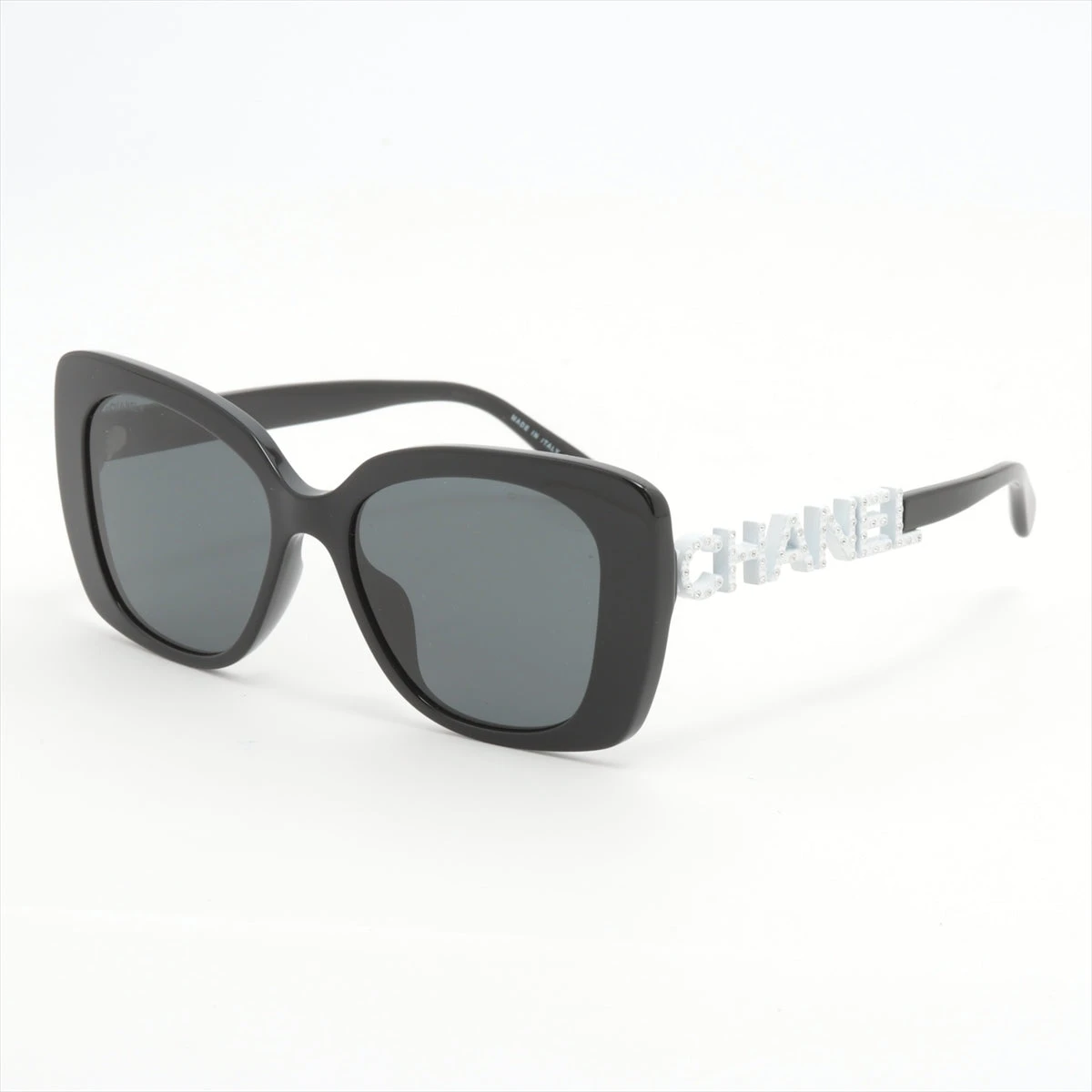 CHANEL サングラス ロゴ ココマーク 5422 ラインストーン ブラック CHANEL サングラス ロゴ ココマーク 5422 ラインストーン