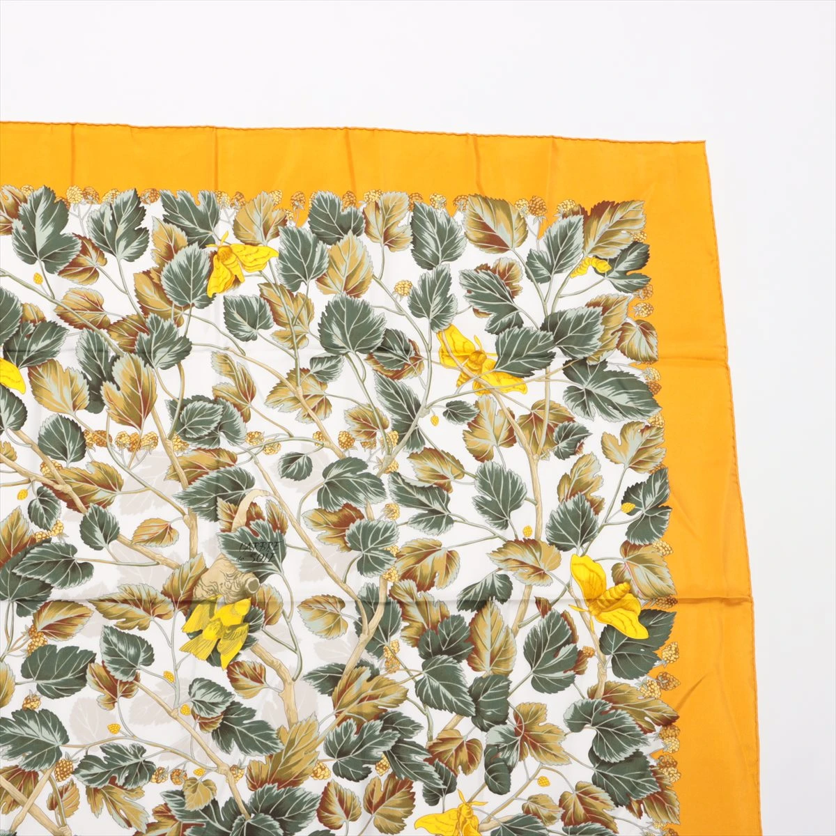 エルメス カレ90 l'ARBRE de SOiE 絹の木 桑の木と蚕 スカーフ シルク