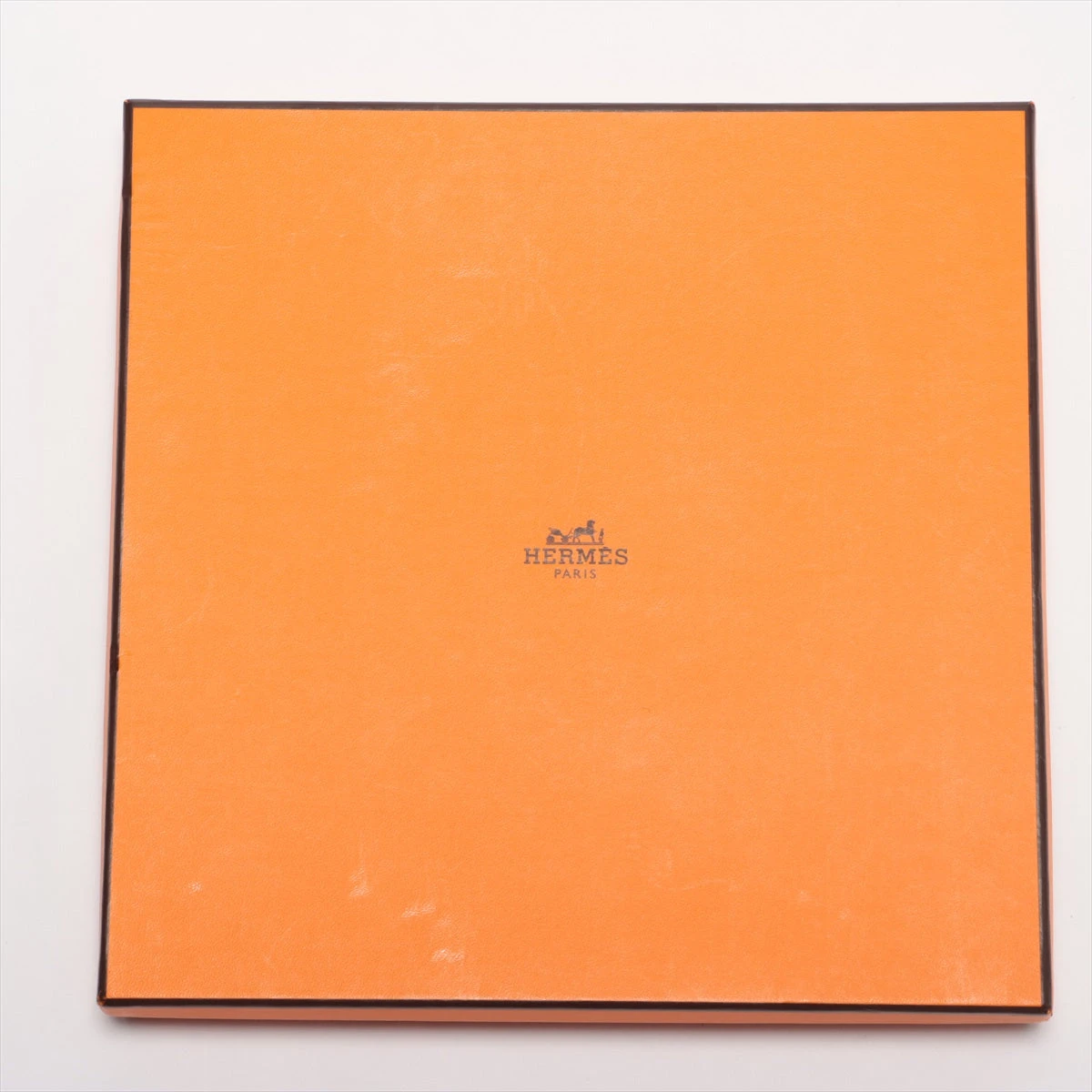 極美品 HERMES エルメス カレ90 VENDANGES ぶどうの収穫柄 エルメス カレ90 VENDANGES ぶどうの収穫 スカーフ シルク