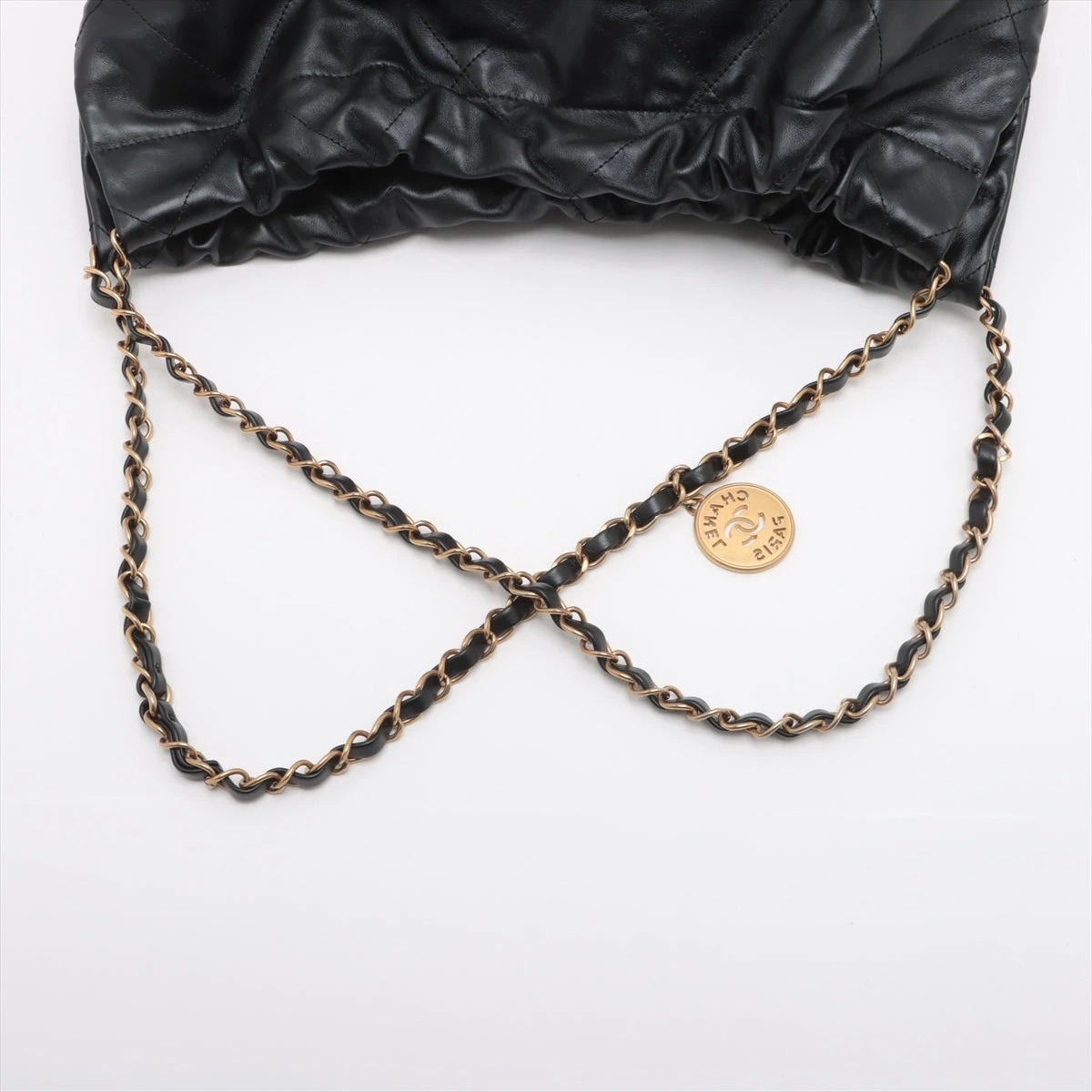 シャネル シャネル22 ラージ レザー チェーンショルダーバッグ