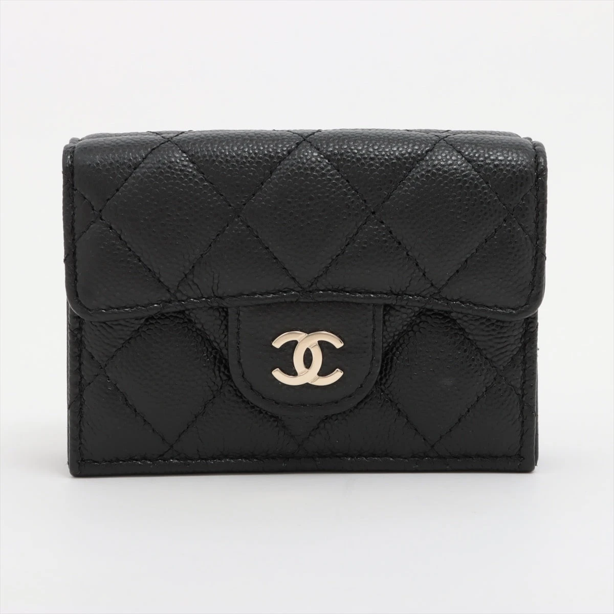 CHANEL（シャネル）コンパクトジップウォレット ブラック