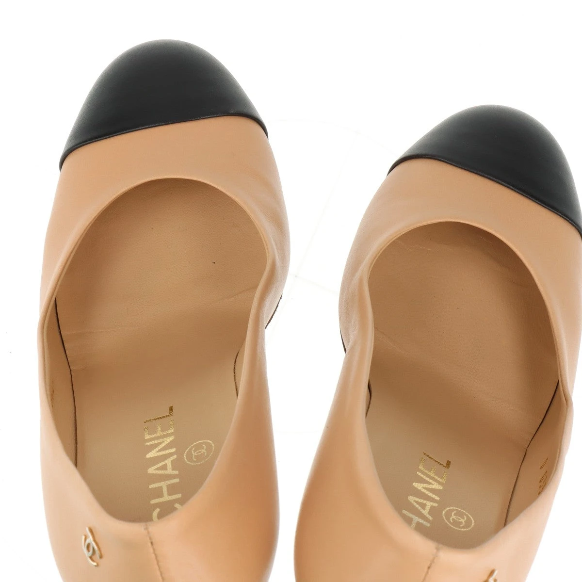 シャネル パンプス 未使用 コサージュ ベロア 箱付き シャネル ココマーク 18C レザー パンプス 36 レディース