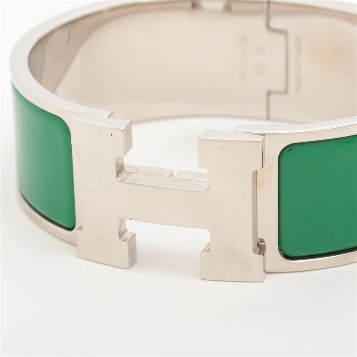 HERMES(エルメス)  クリッククラックH エナメルブレスレット 《クリック・クラックH》 | Hermès