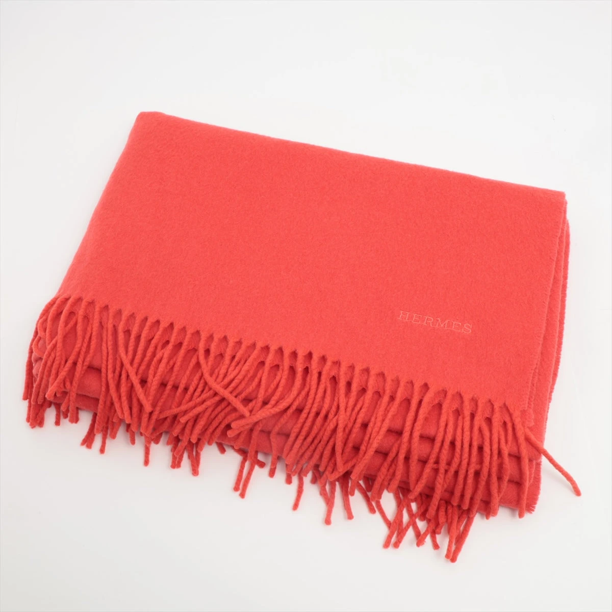 エルメス　マフラー　ロゴ入り　レッド Hermès エルメス マフラー ストール ロゴ刺繍 クリーニング済み