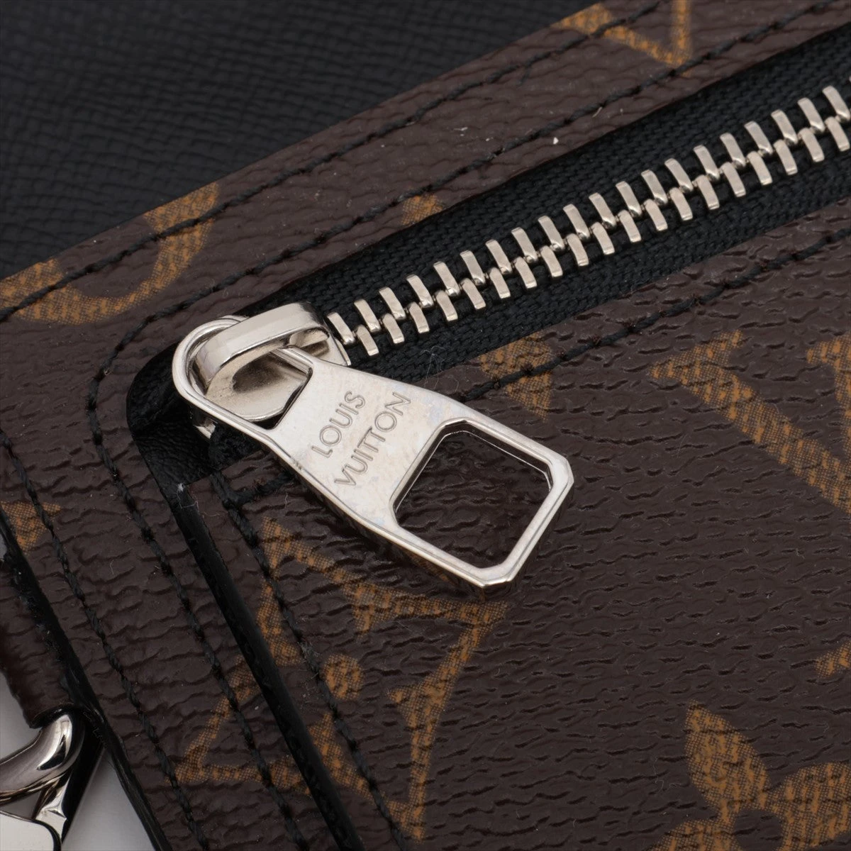Louis Vuitton モノグラム マカサー　ポルトフォイユ.ロン ヴィトン モノグラム マカサー ポルトフォイユロン M60168