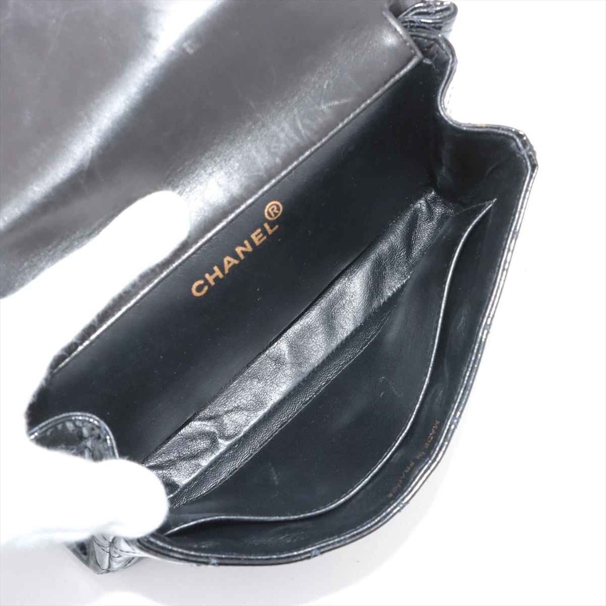 シャネル マトラッセ パテントレザー チェーンショルダーバッグ ダブル