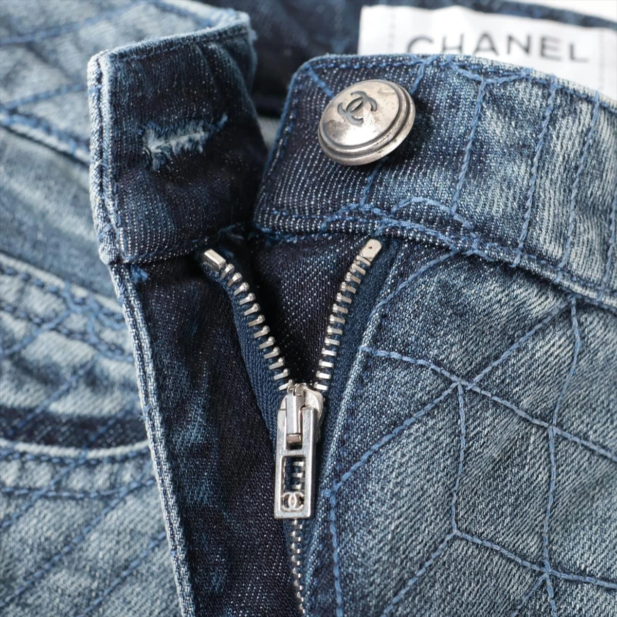 rio　CHANEL カメリアプリント デニムパンツ 38希少 rio様専用 CHANEL カメリアプリント デニムパンツ 38希少