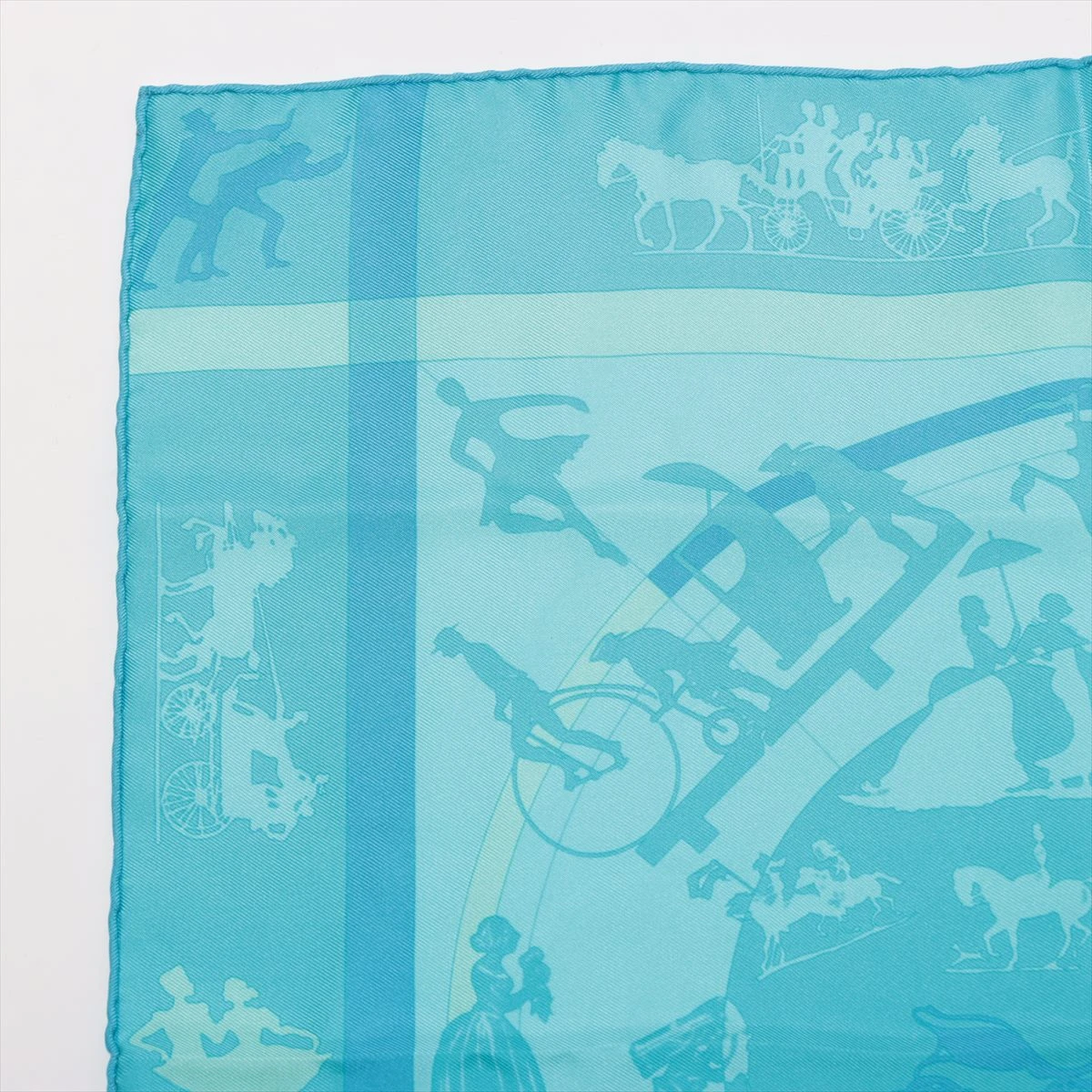 【美品】HERMES エルメス カレ 45 プチカレ JEUX D’OMBRES エルメス カレ45 JEUX D'OMBRES 影絵遊び スカーフ シルク