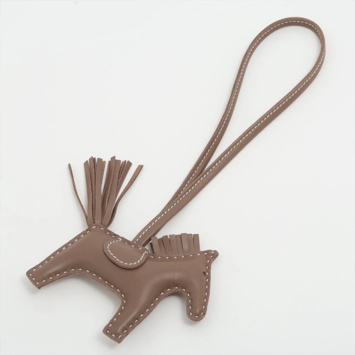 【新品未使用】希少！！エルメス チャーム PM エトゥープ 白ステッチ HERMES エルメス バッグチャーム ロデオ ペガサス PM