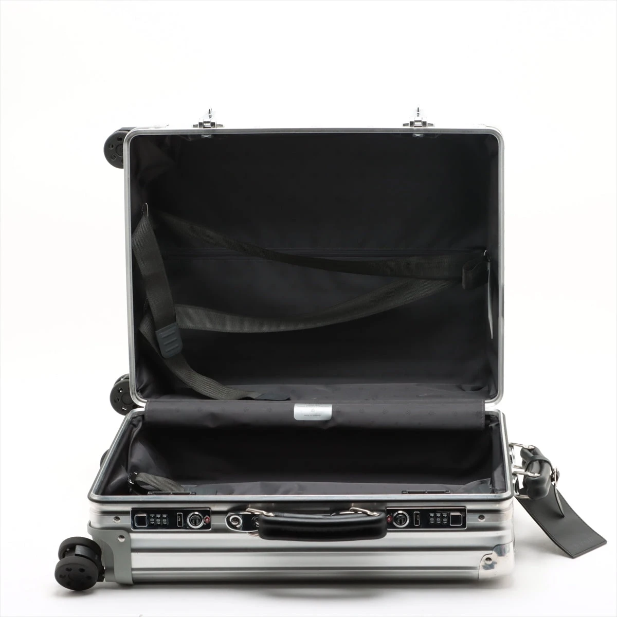 【大幅値下げ】RIMOWAクラシック キャビンS シルバー色 楽天市場】新品未使用 RIMOWA リモワ Classic Cabin S Silver 33L