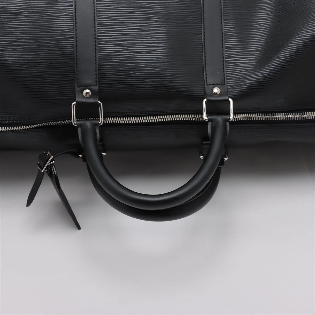 ヴィトン エピ キーポル55 M59142 XB025154｜中古ブランド品