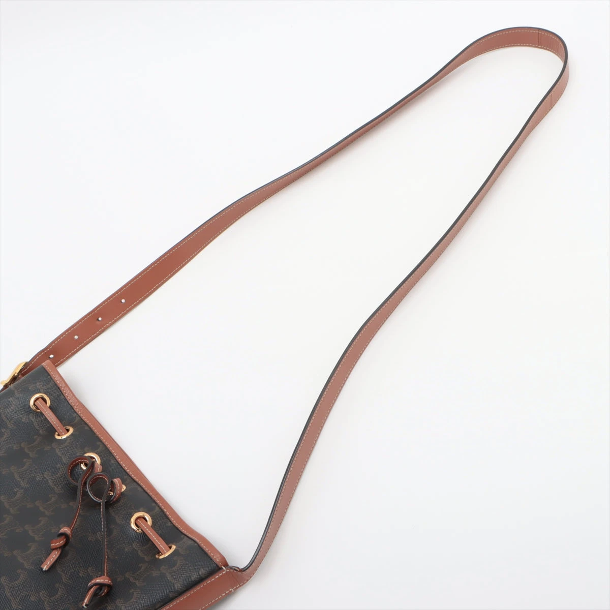 美品　セリーヌ　スモールドローストリングバッグ　ショルダーバッグ CELINE - 新品同様 セリーヌ トリオンフ スモール ドロー