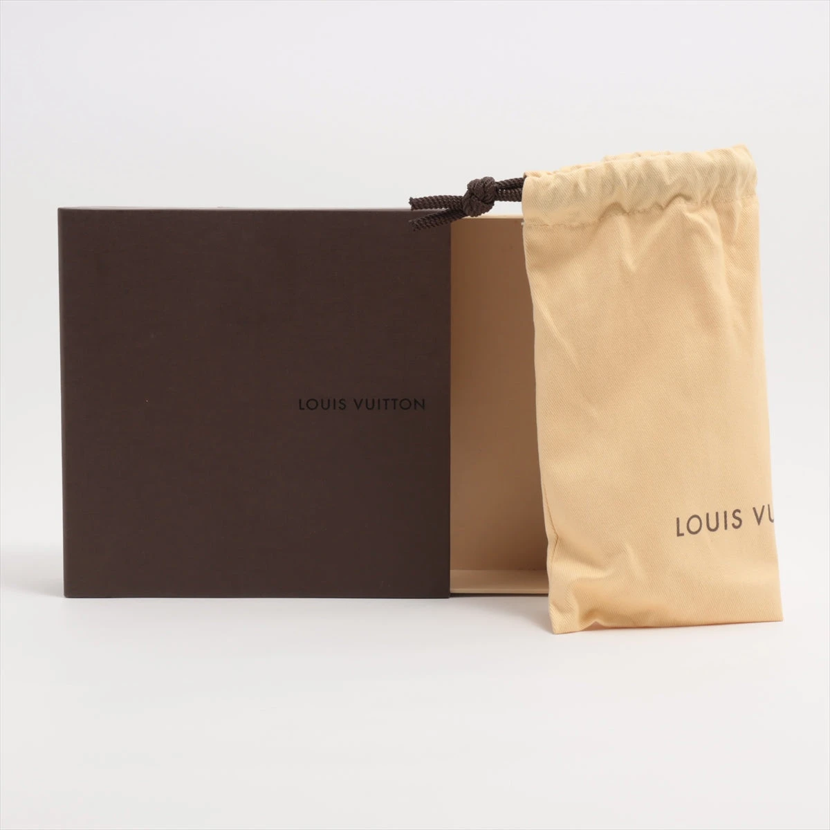 まさ 【美品】 ルイヴィトン サンチュール LV イニシアル M9608 楽天市場】ルイヴィトン【Louis Vuitton】モノグラム サン