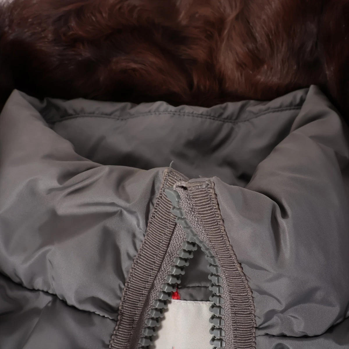 【極上美品】MONCLER CHOUETTE ゴートファーカラーダウンコート 楽天市場】ダウン モンクレール フォックス ファーの通販