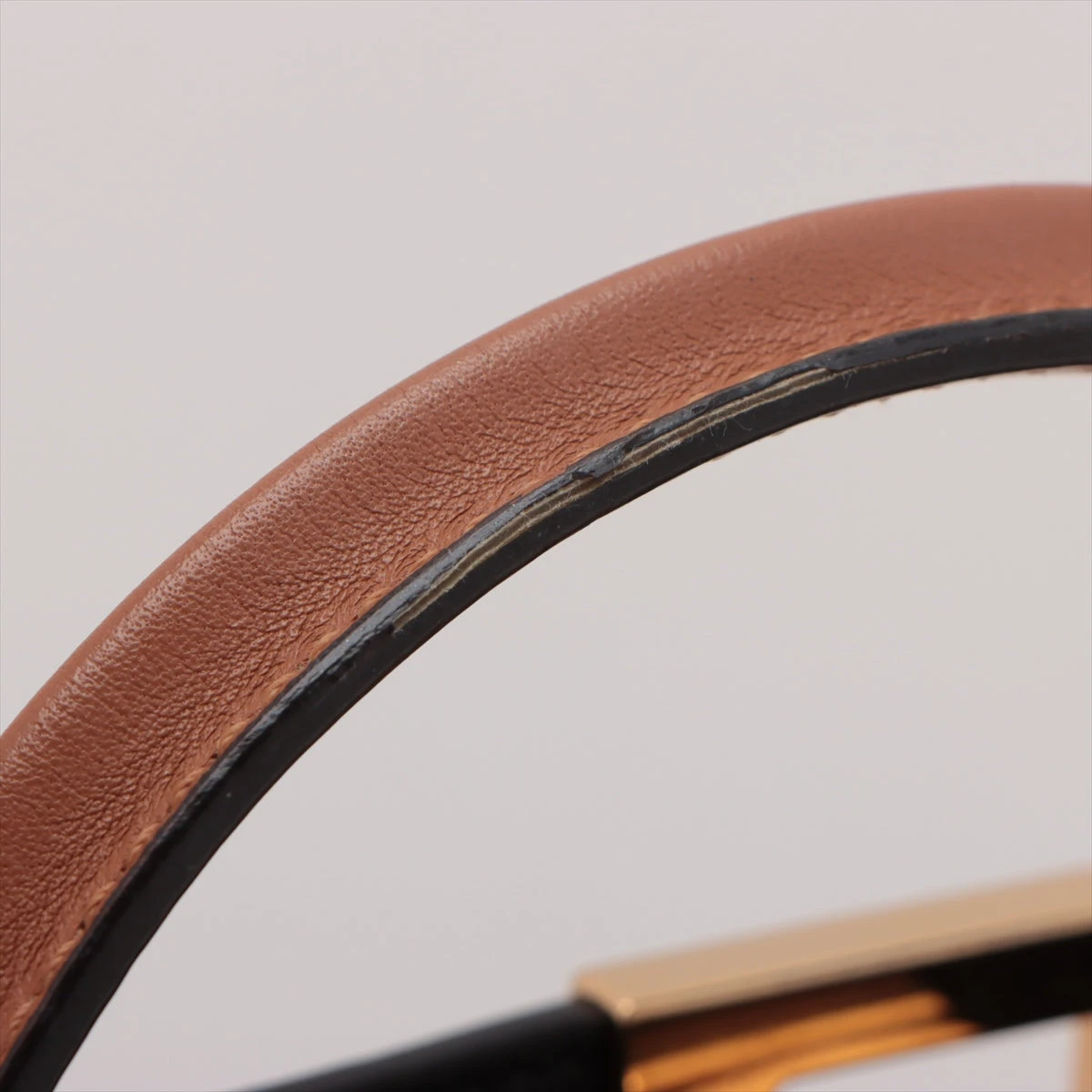 フェンディ ピーカブーエッセンシャリー レザー 2WAY