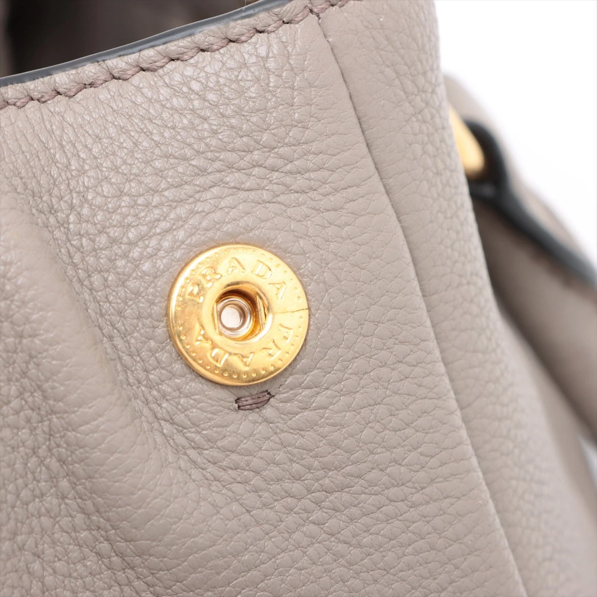 プラダ　バック　トートバッグ　ヴィッテロフェニックス　1BG044 2way プラダ ヴィッテロフェニックス レザー ハンドバッグ グレー