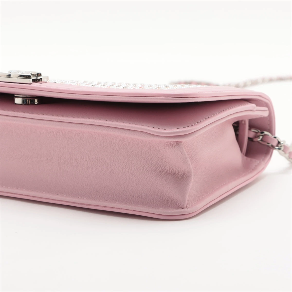 シャネル CHANEL ボーイシャネル ラインストーン 限定 レア ピンク シャネル ボーイシャネル レザー×ラインストーン チェーンウォレット