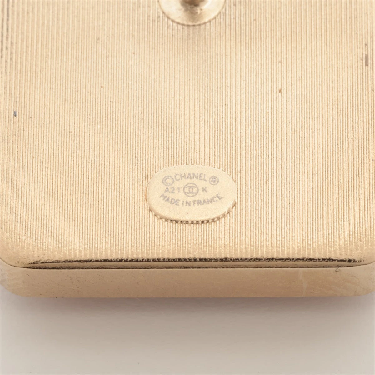 シャネル ココマーク A21K ピアス(両耳用) GP×レジン ゴールド  