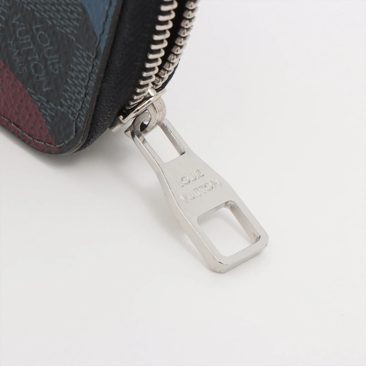 ヴィトン ダミエコバルトカモフラージュ ジッピーウォレットヴェル