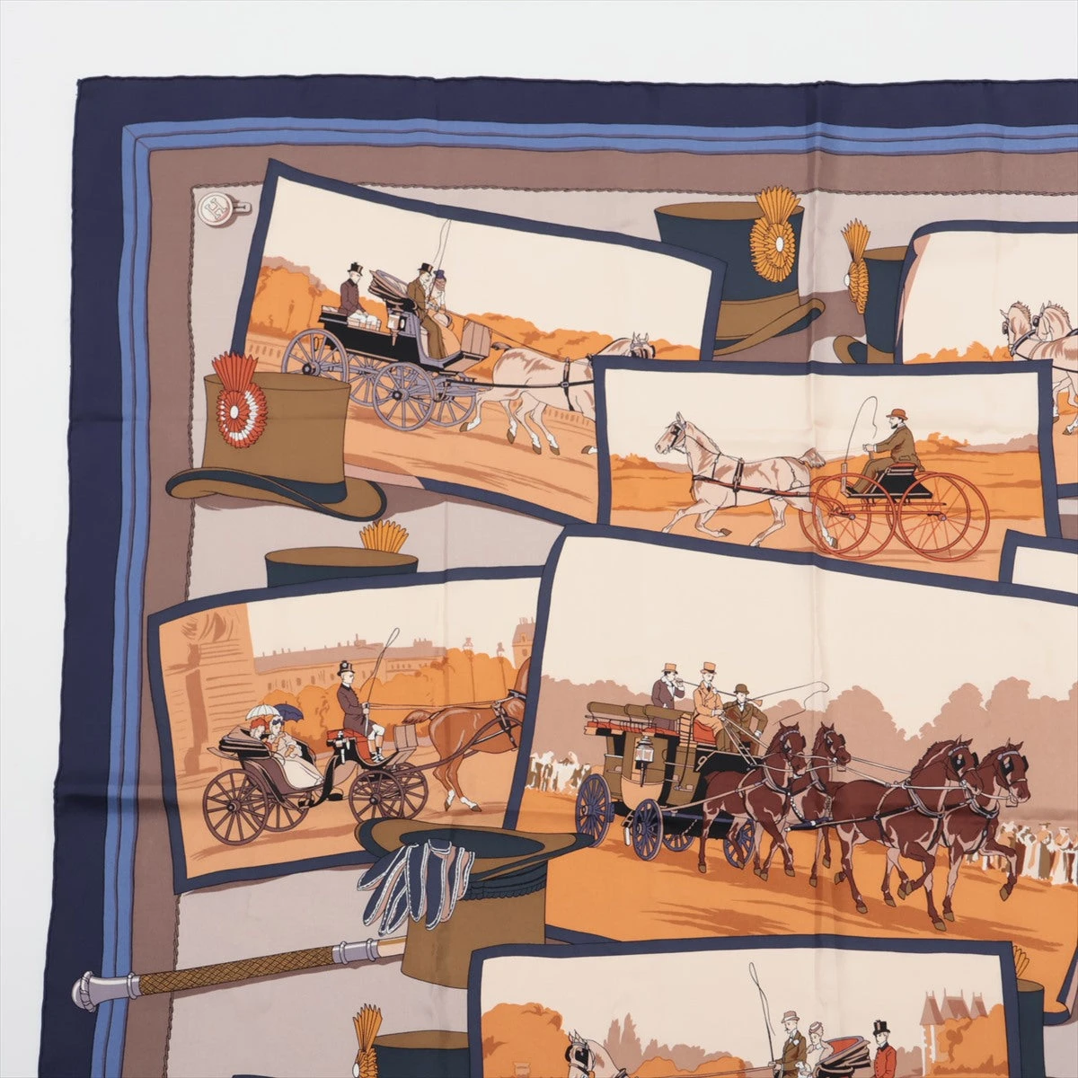 超美品　エルメス　シルクスカーフ　カレ90　馬車とハット　箱付き 超美品 エルメス シルクスカーフ カレ90 馬車とハット 箱付き