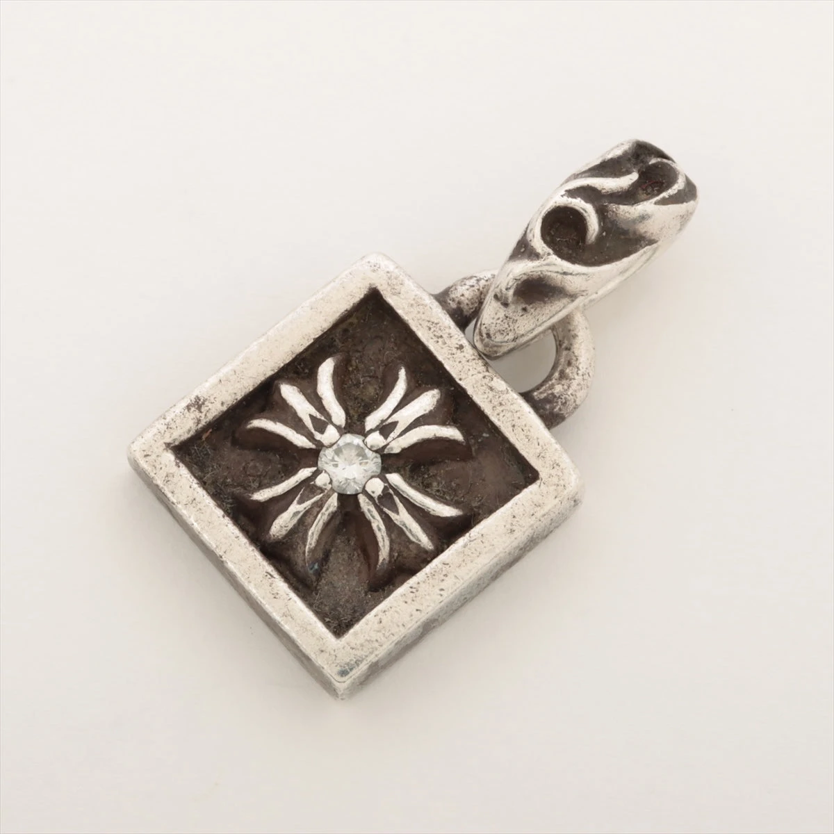 クロムハーツ フレームドCHプラス ペンダントトップ 925 4.9g 1ダイヤ 