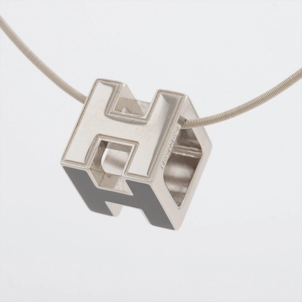 エルメス カージュドアッシュ Hキューブ ネックレス GP ブラック