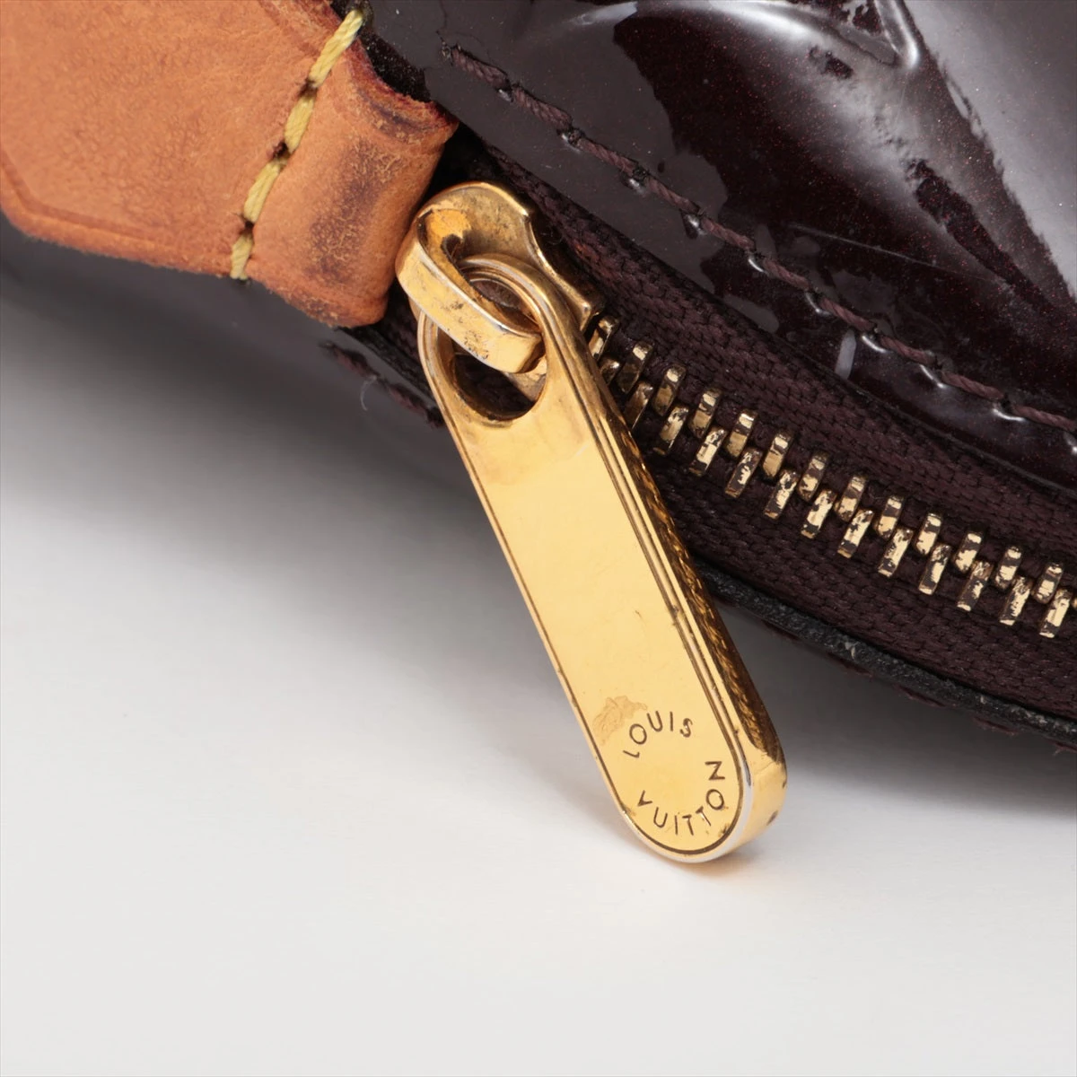 ヴィトン ヴェルニ ポシェット コスメティック M91495 ポーチ ヴィトン ヴェルニ ポシェット コスメティック M91495