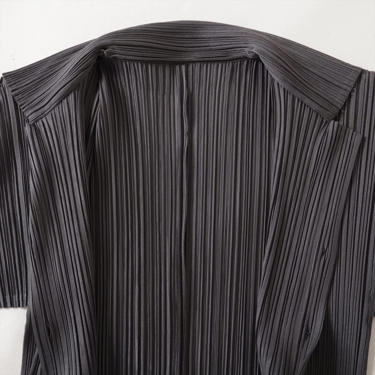 プリーツプリーズ ポリエステル セットアップ 3/2 レディース グレー