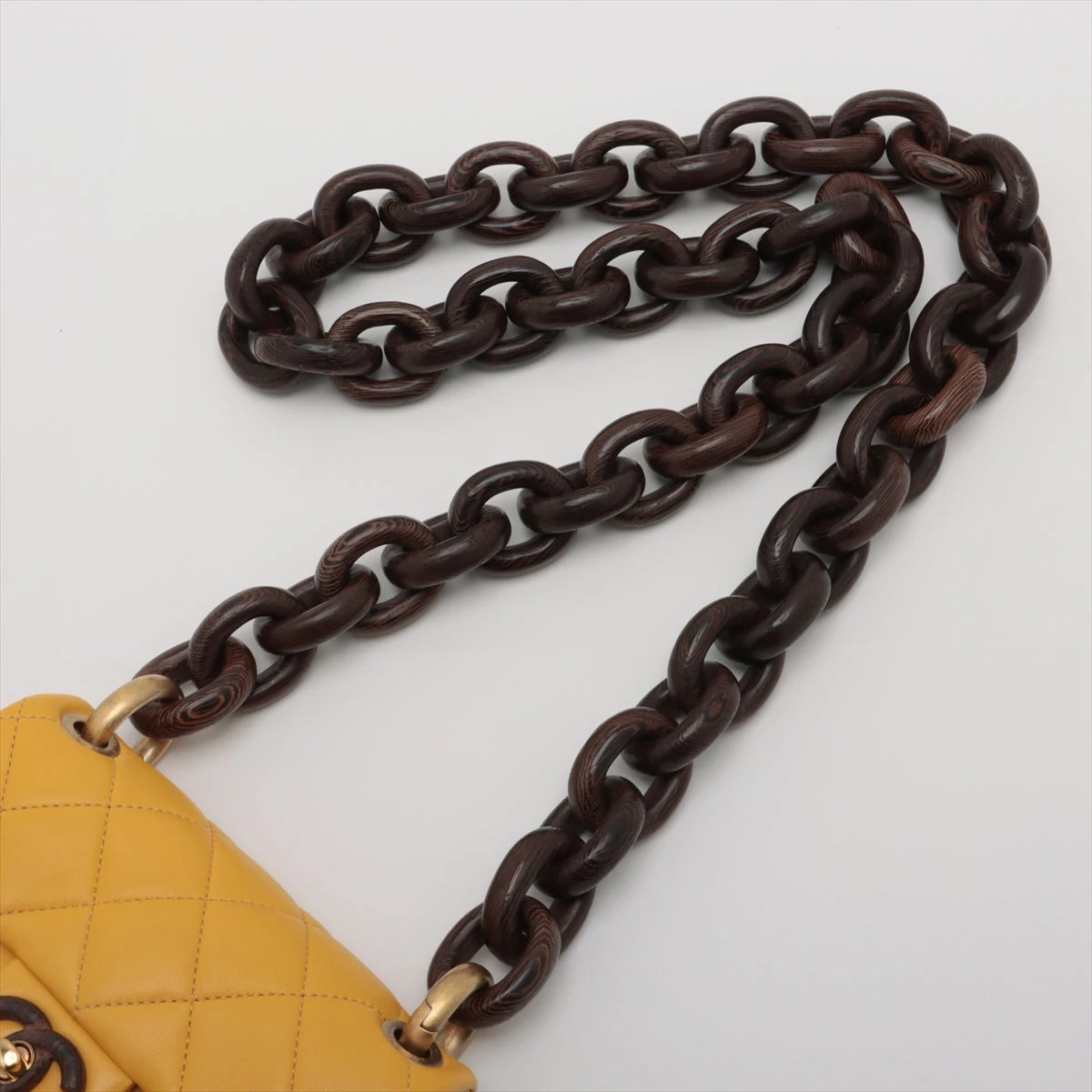 【入手困難】シャネル スエード ミニマトラッセ ゴールド金具 正規品 ミニマトラッセ トップハンドル ブラック ゴールド金具