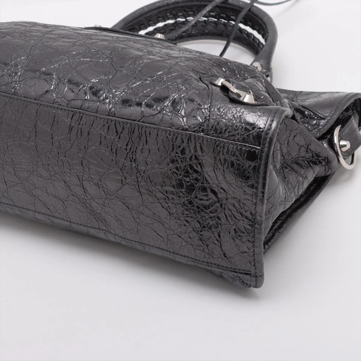 美品☆バレンシアガ☆グレー レザー クラッチバッグ バレンシアガ BALENCIAGA レザー クラッチバッグ 黒 ブラック 519613