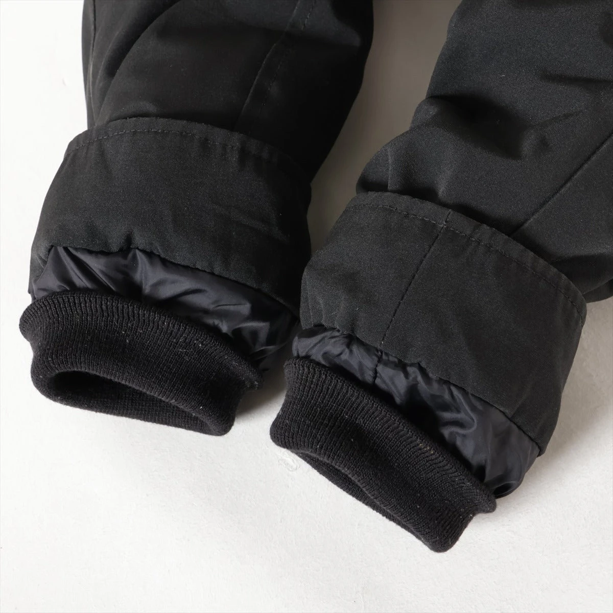 カナダグース CHARLOTTE PARKA コットン×ポリエステル ダウン カナダグース CHARLOTTE PARKA コットン×ポリエステル ダウン