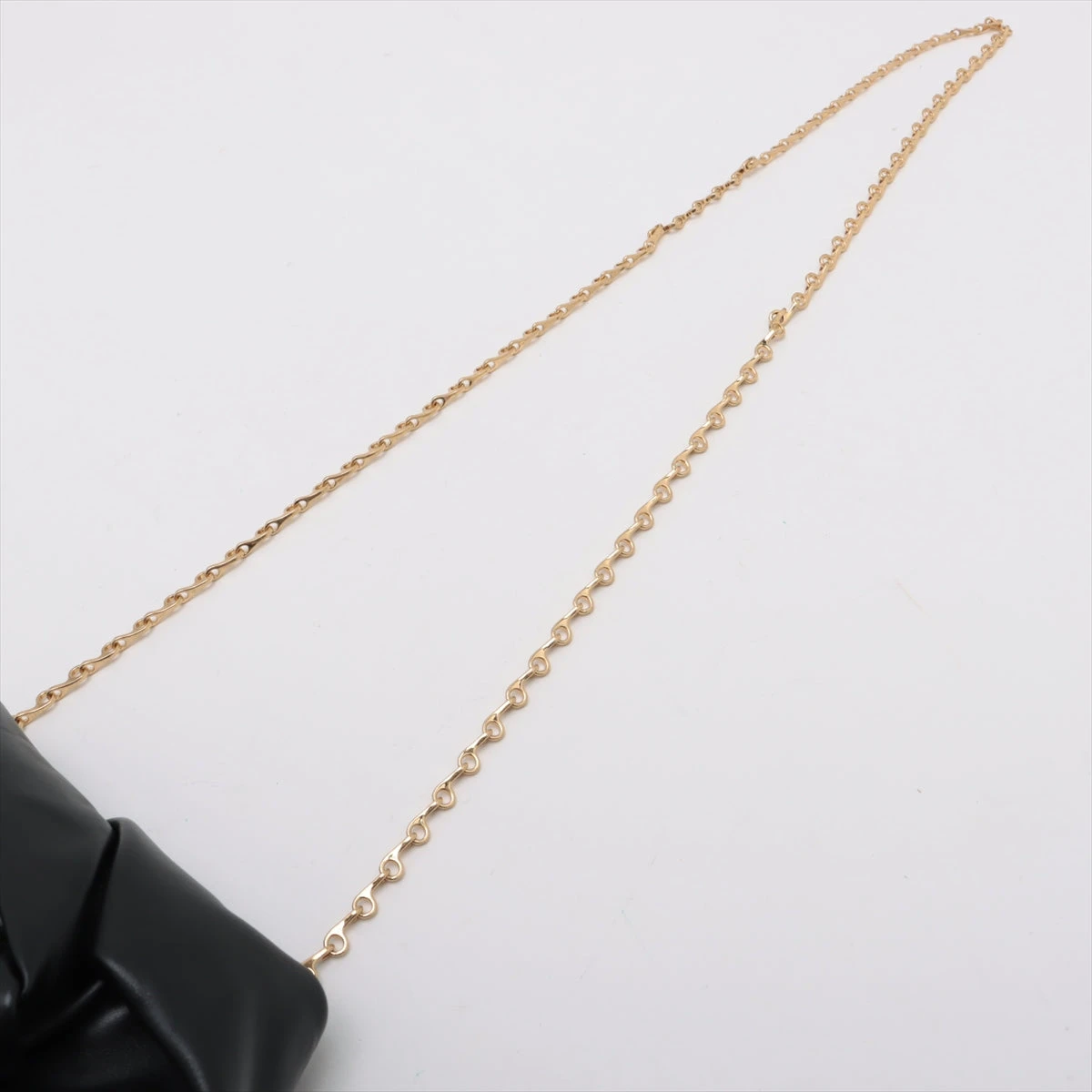 バーバリー ローズ レザー チェーンショルダーバッグ ブラック