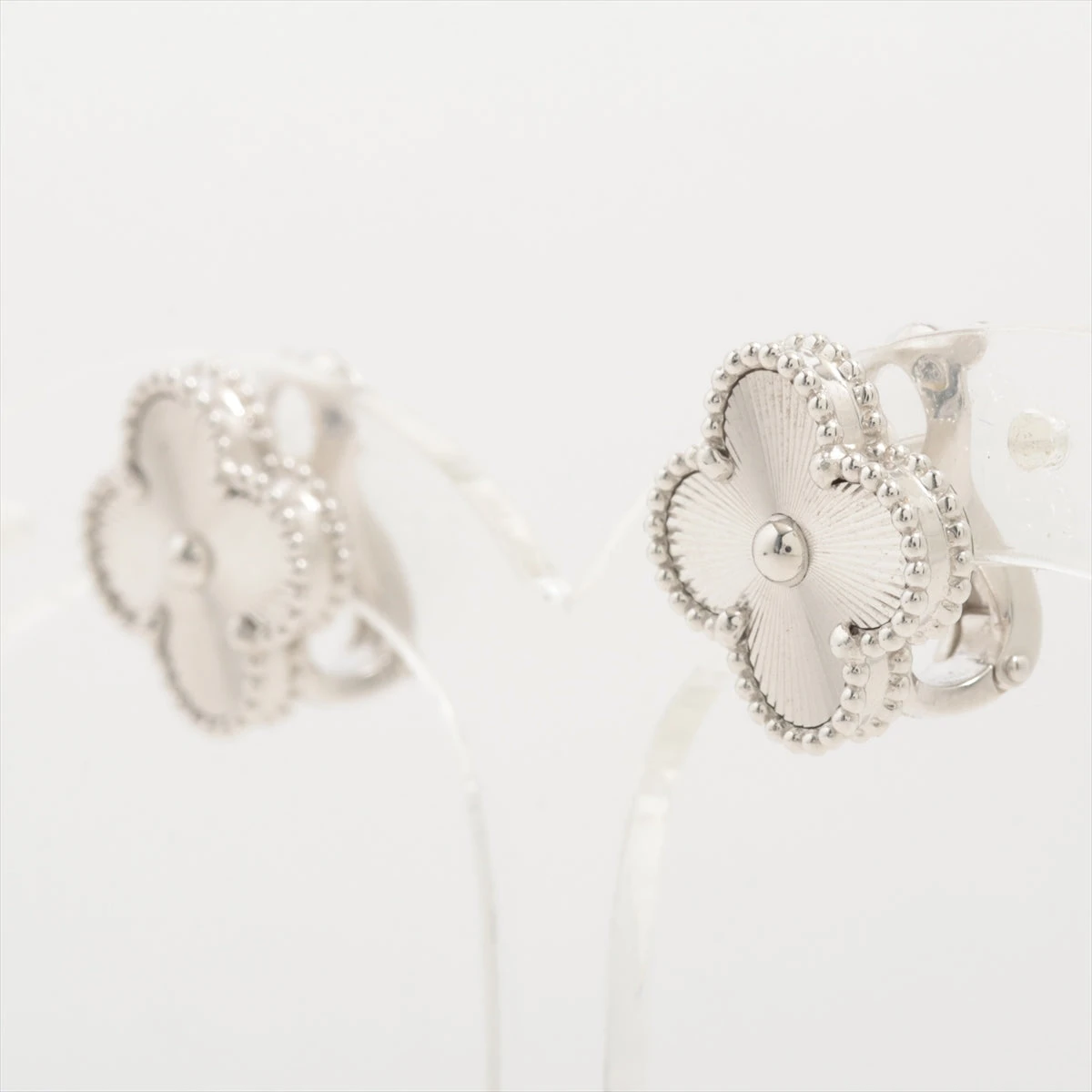 ヴァンクリーフ&アーペル ヴィンテージアルハンブラ ギョーシェ ピアス